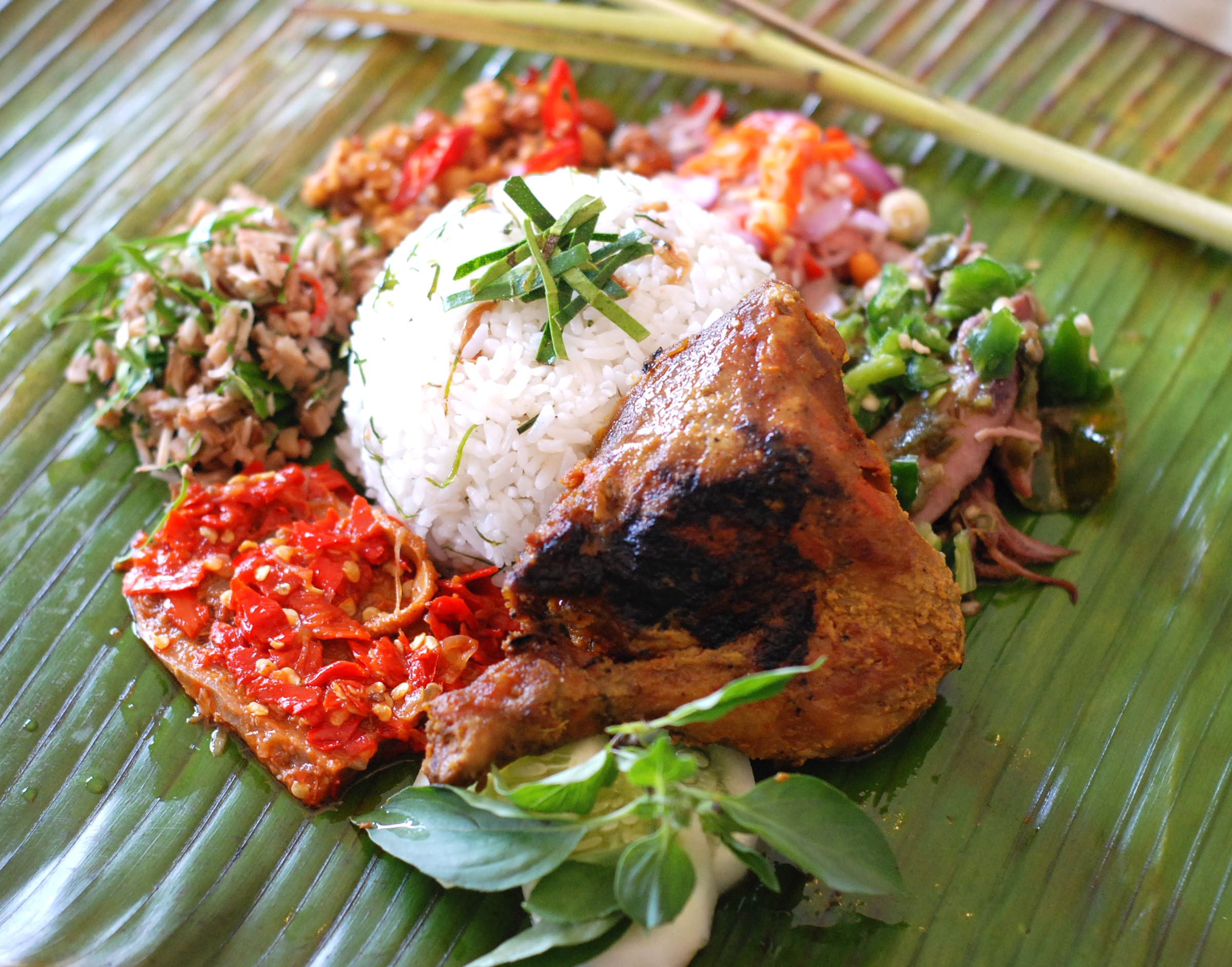 Nasi Daun Jeruk Penggugah Selera